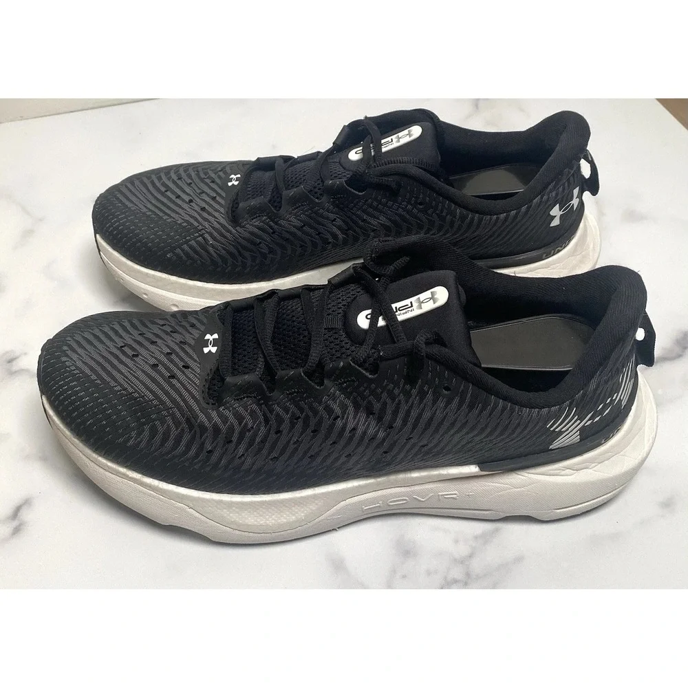 Under Armour Men's Infinite PRO Black white‎ Size 13